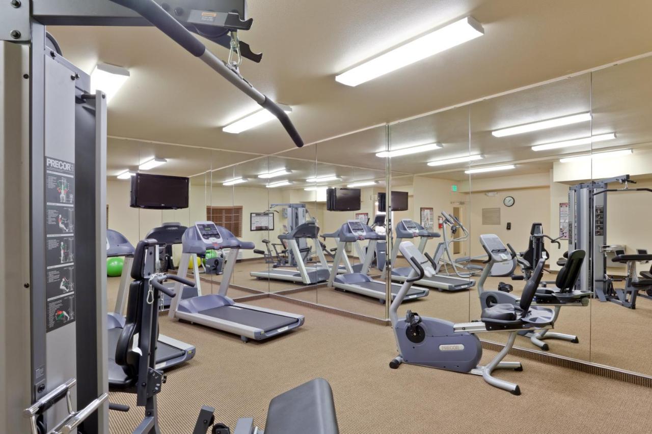 Candlewood Suites Lakewood, An Ihg Hotel Экстерьер фото