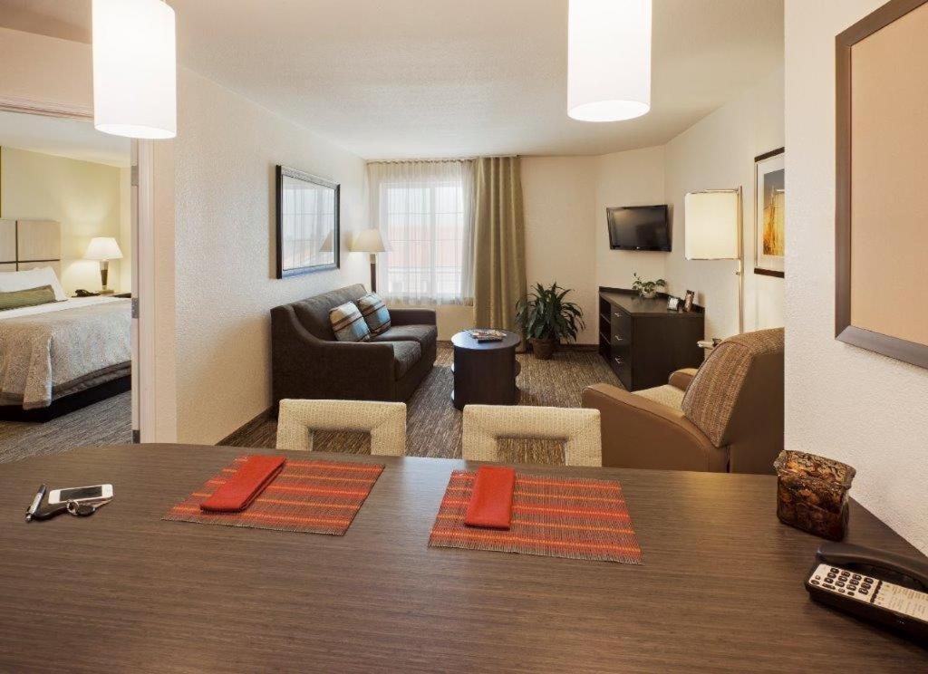 Candlewood Suites Lakewood, An Ihg Hotel Экстерьер фото