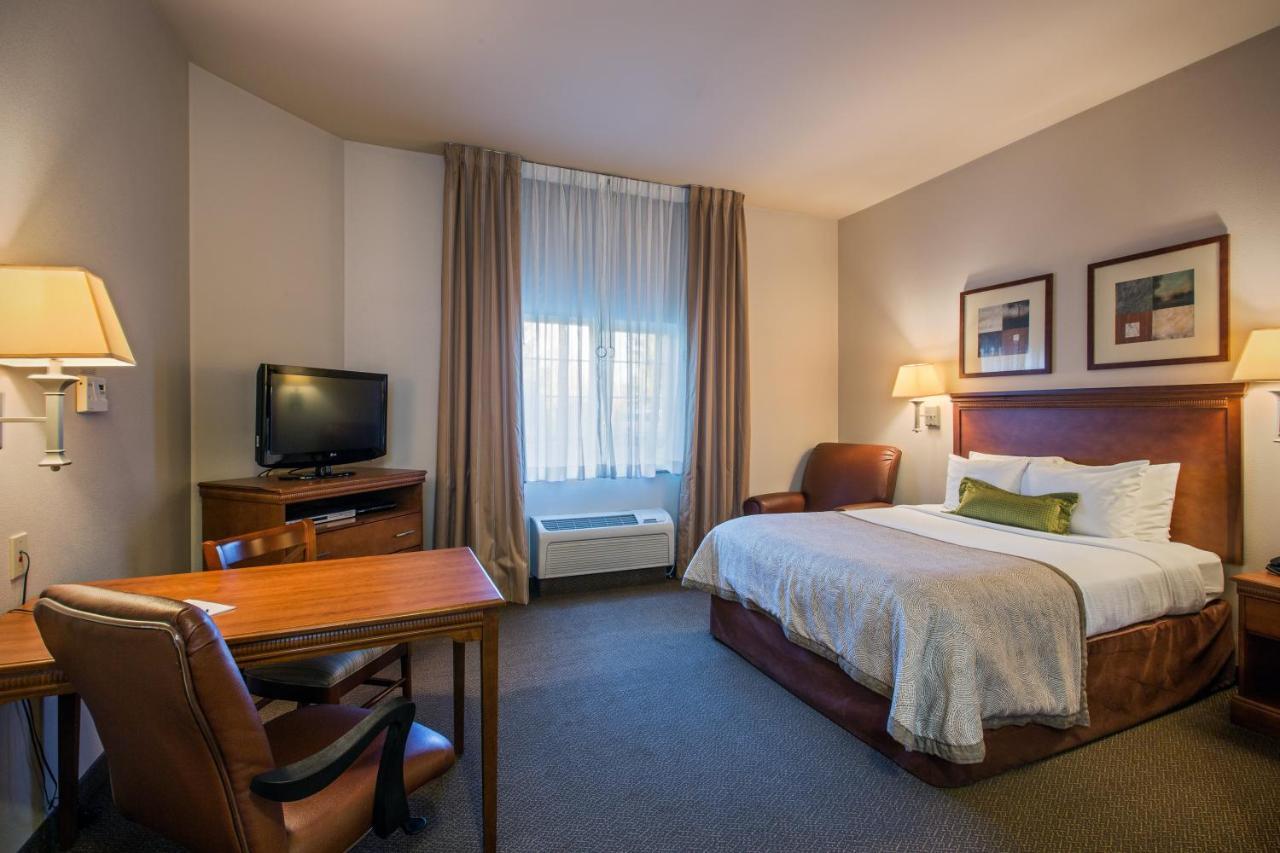 Candlewood Suites Lakewood, An Ihg Hotel Экстерьер фото