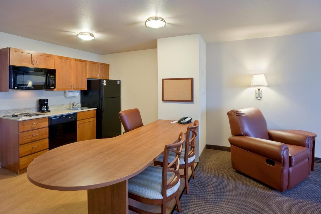 Candlewood Suites Lakewood, An Ihg Hotel Экстерьер фото